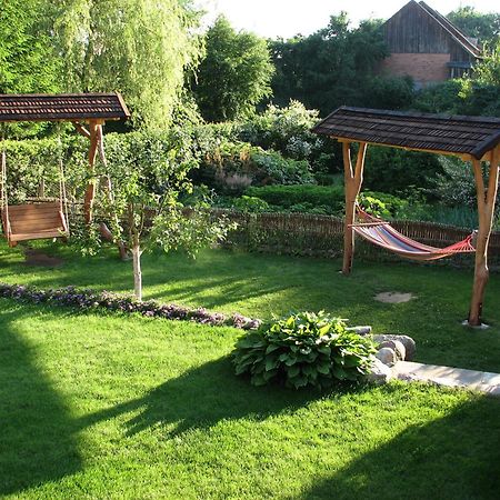 Asmonienes Sveciu Namai "Senoji Mokyklele" Hotel Smalininkai Екстериор снимка