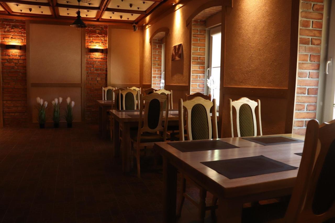 Asmonienes Sveciu Namai "Senoji Mokyklele" Hotel Smalininkai Екстериор снимка