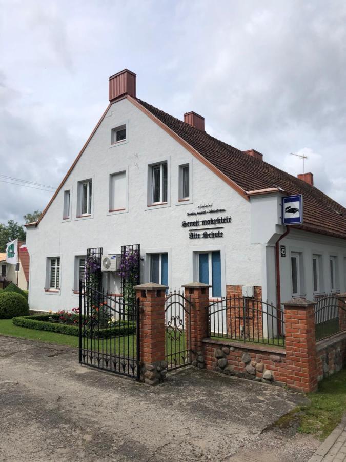 Asmonienes Sveciu Namai "Senoji Mokyklele" Hotel Smalininkai Екстериор снимка