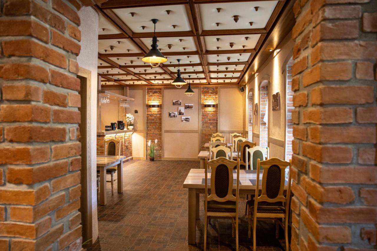 Asmonienes Sveciu Namai "Senoji Mokyklele" Hotel Smalininkai Екстериор снимка